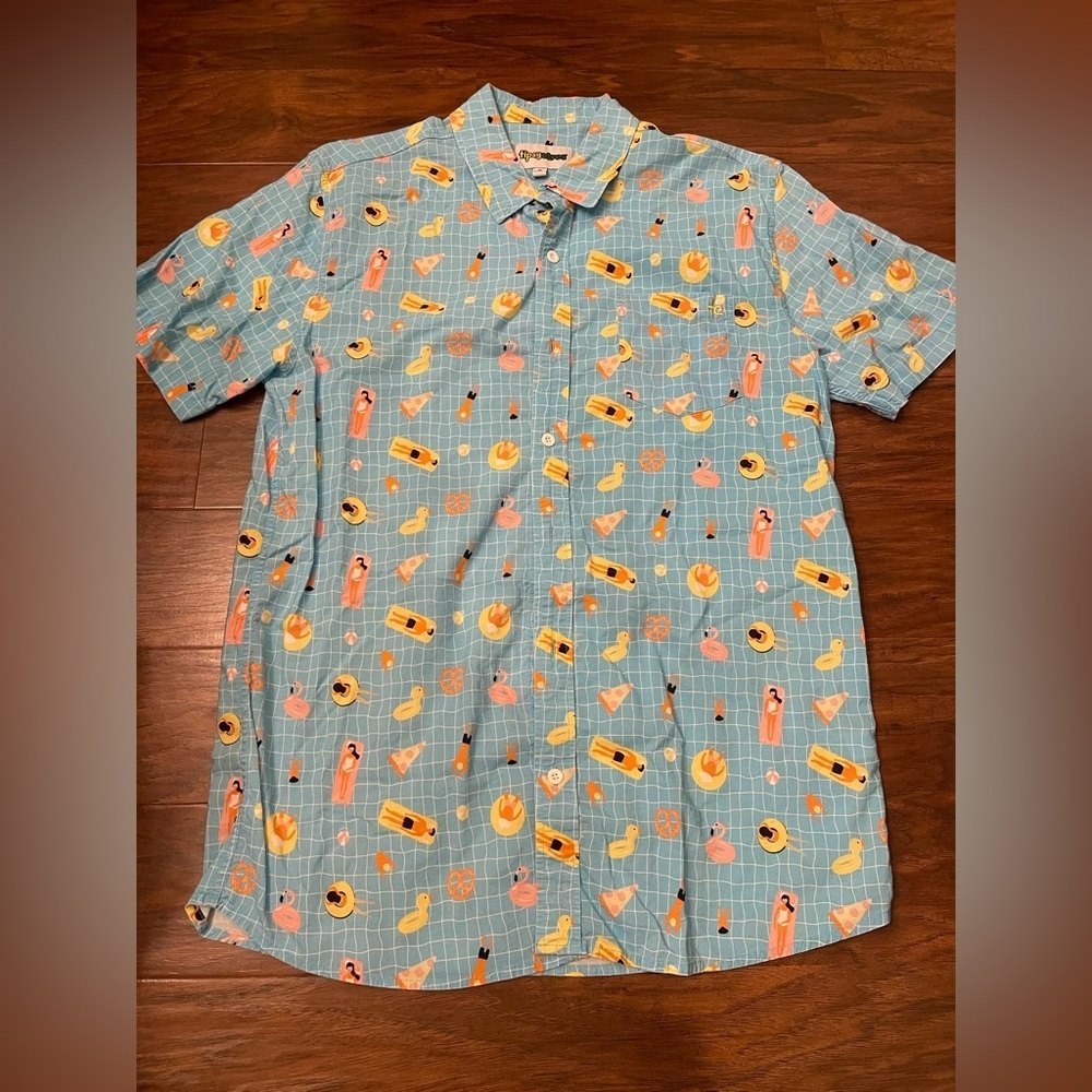 Tipsy Elves Pool Party Button Down Size Xl - image 1
